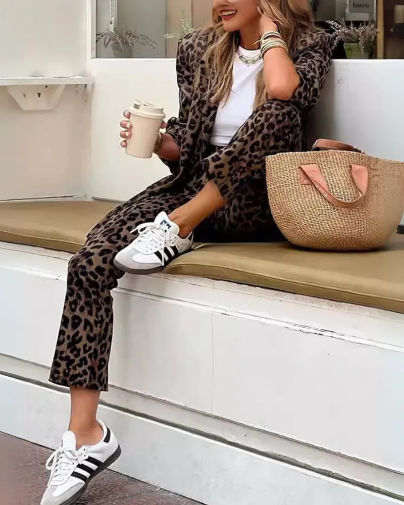 ARILA - Leopard Print Suit & Pants Set