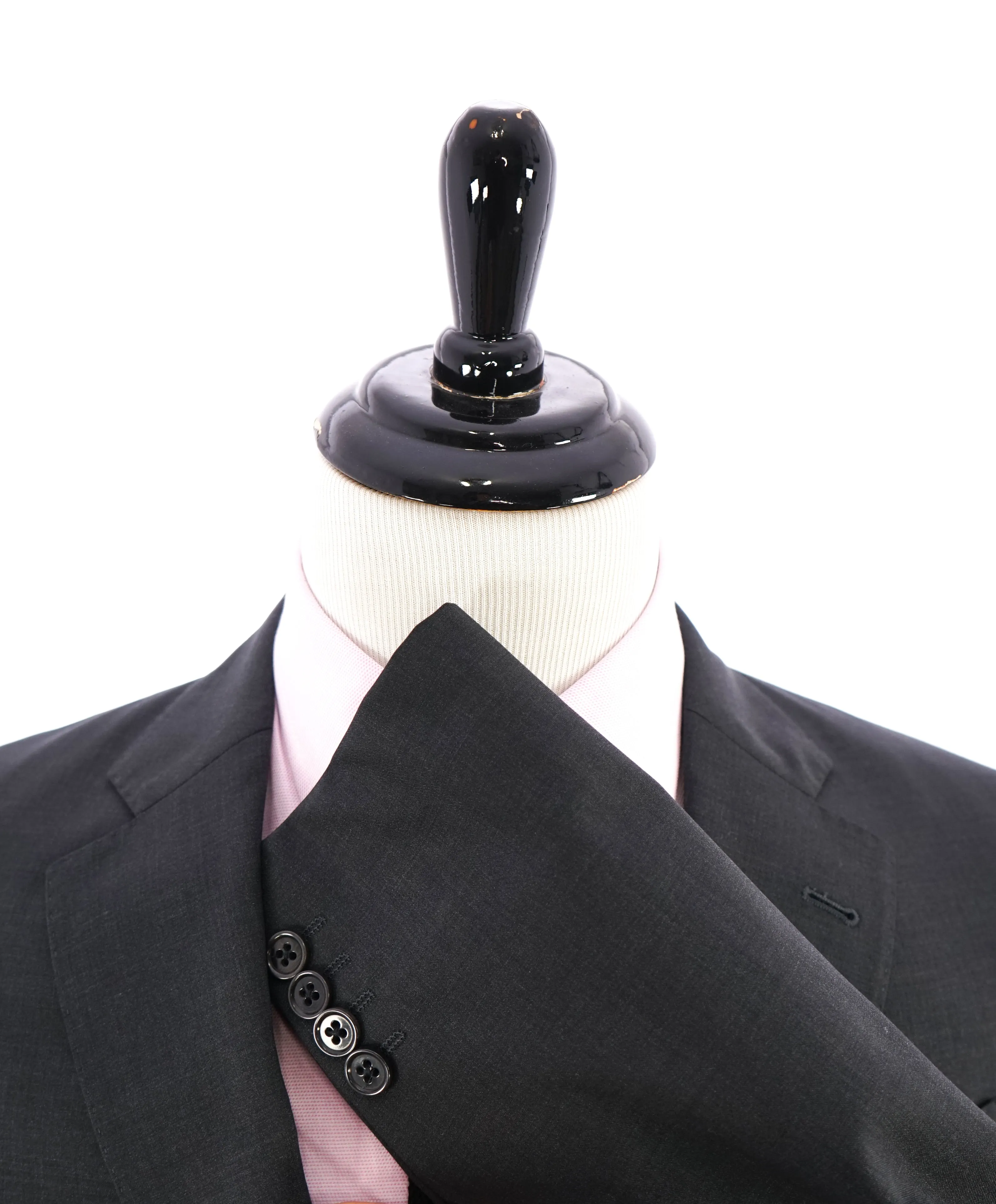 ARMANI COLLEZIONI -  "G Line" Classic Gray Charcoal Notch Lapel Suit - 40R
