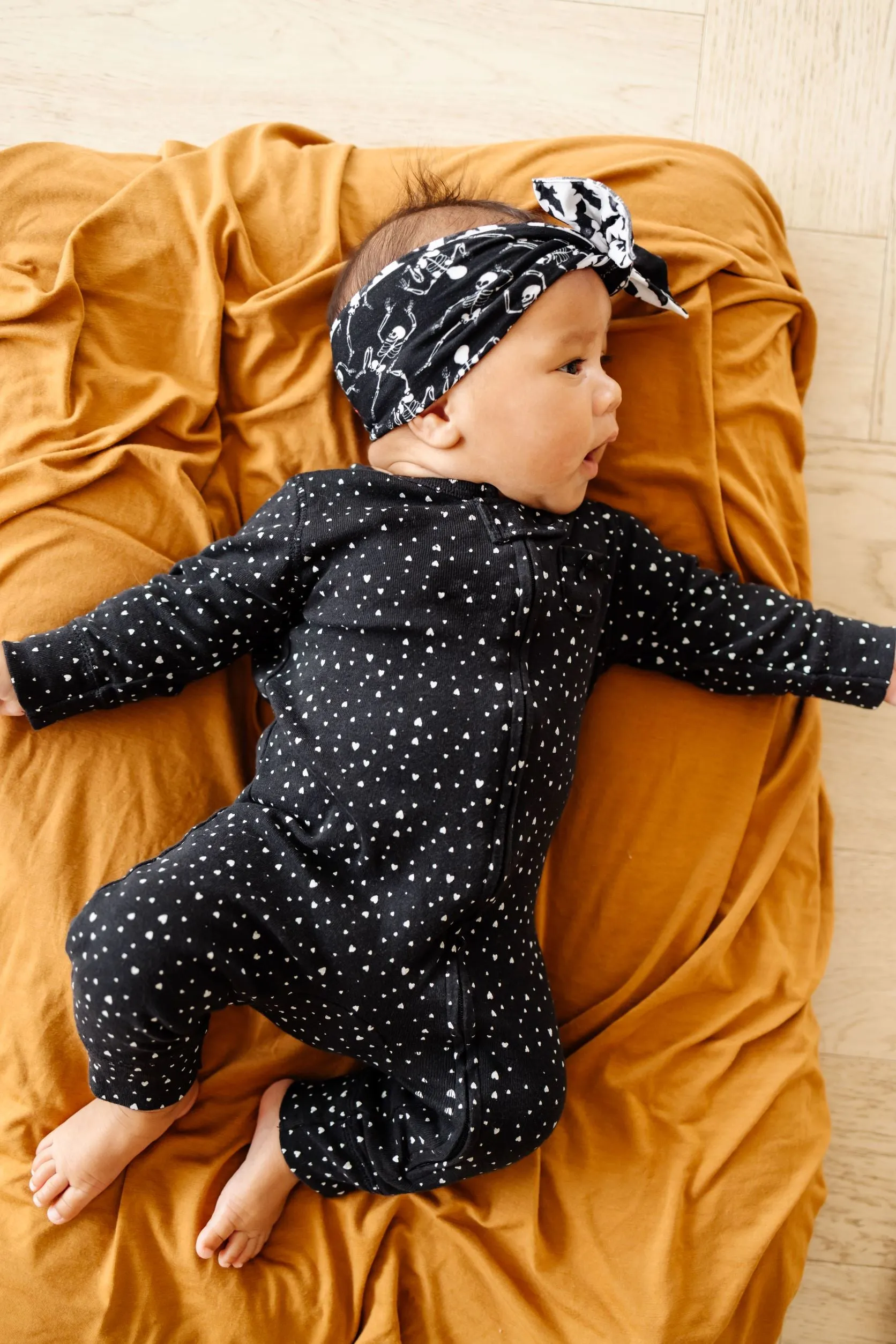 Baby Bling Spooky Reverse-A-Bow Printed Knot Headband