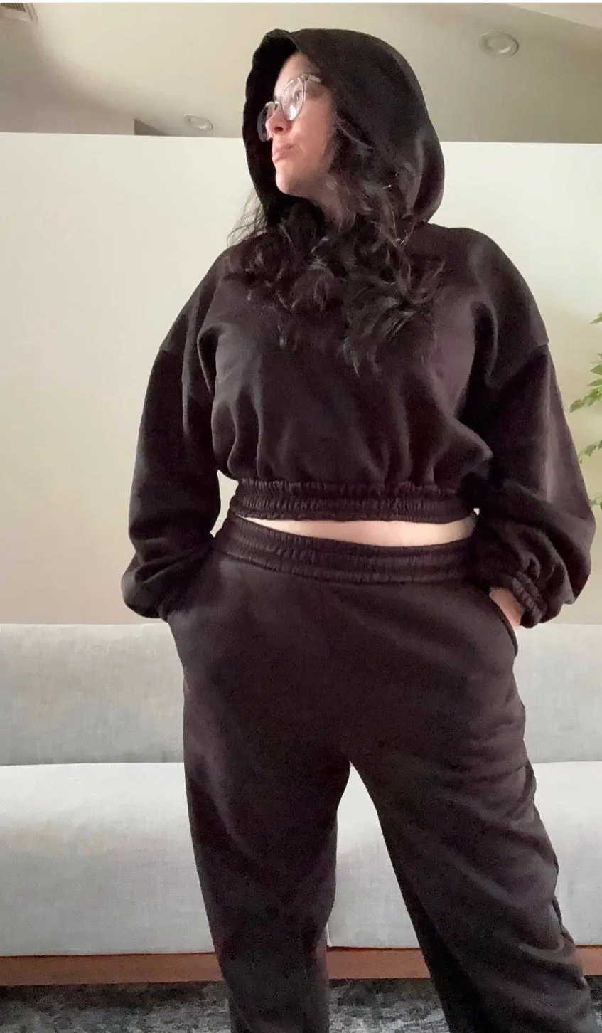 Crop Sweatshirt With Hood