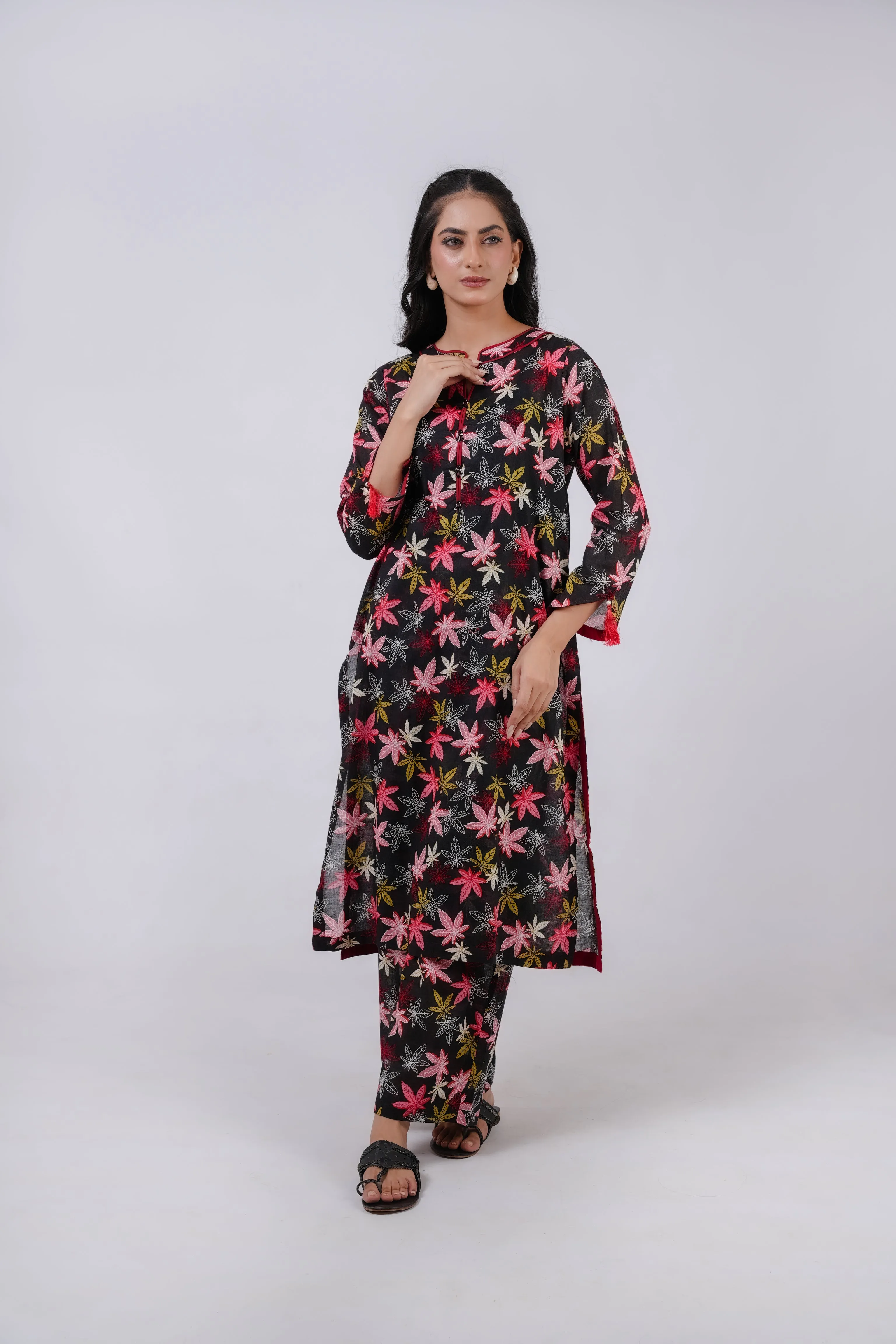 Crystal Elegance - S-Black Dress