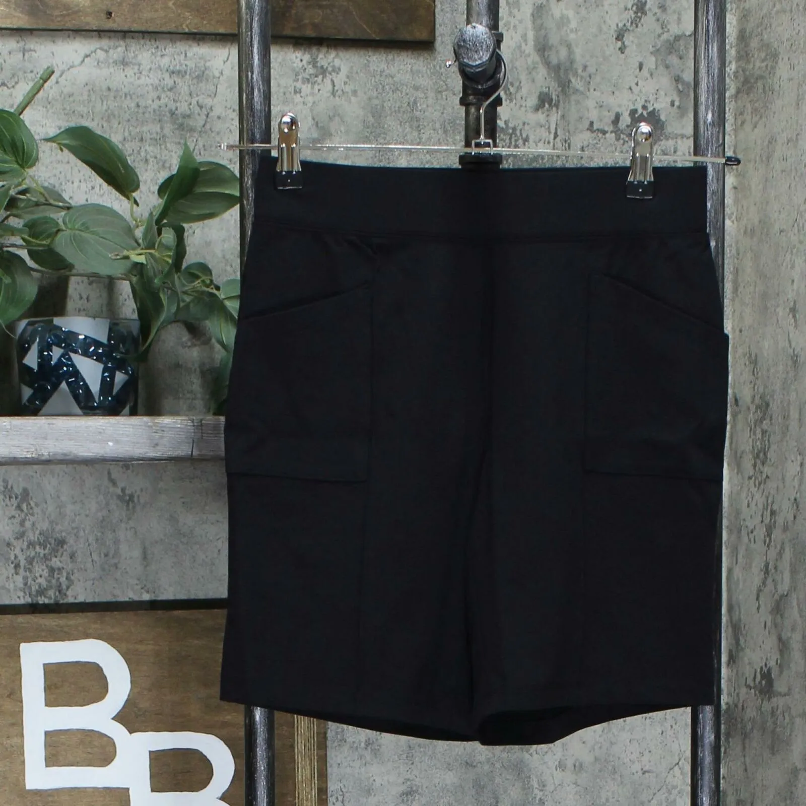 Denim & Co. Active Women's Duo Stretch Shorts With Pintuck Detail