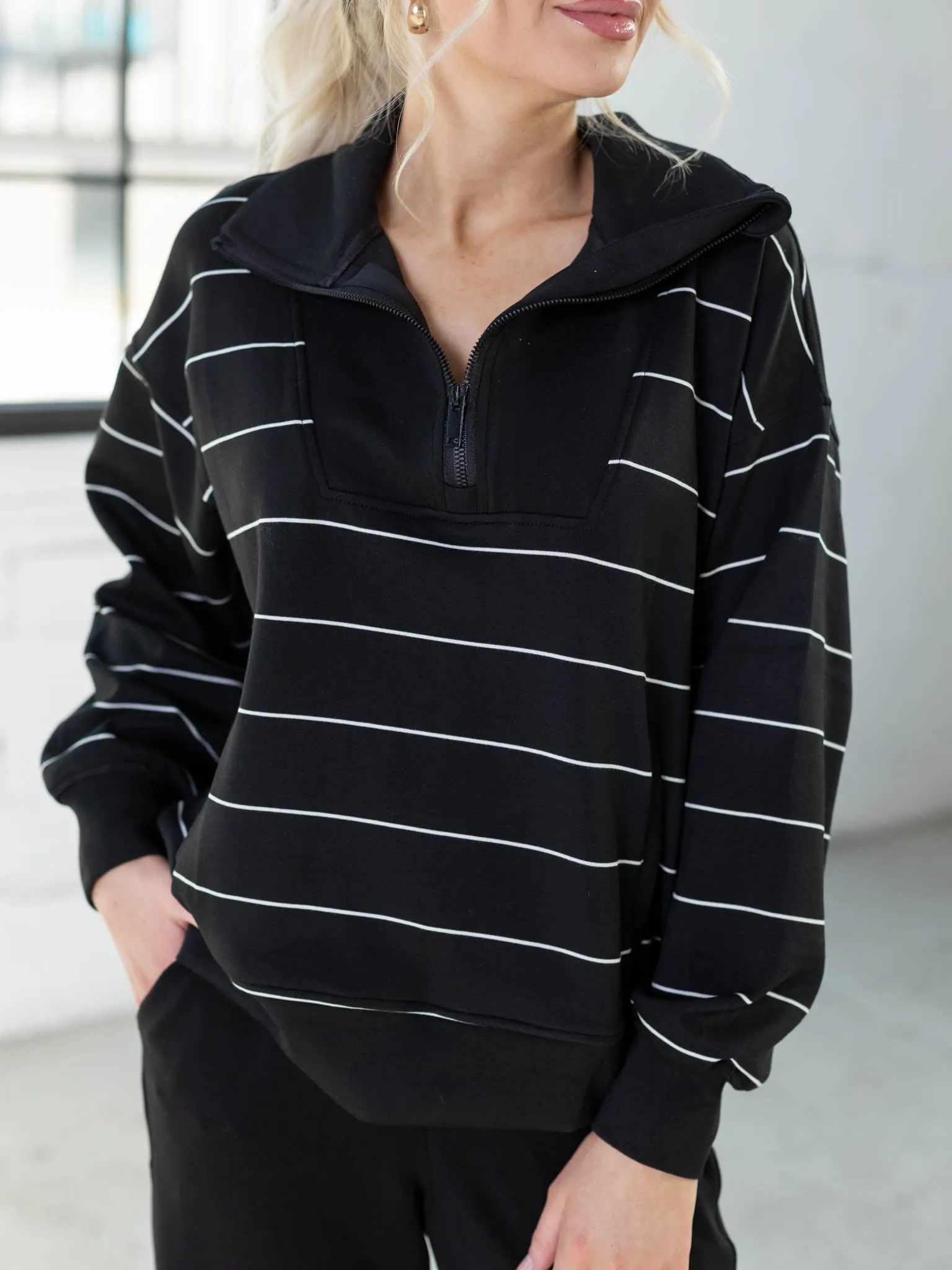 DoubleLUXE Stripe Quarter Zip Mock Neck Pullover