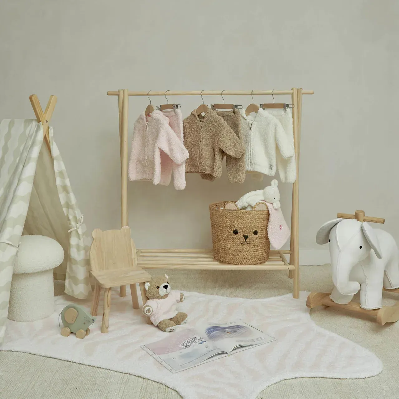 Kashwere Baby Ultra Plush Teddy Baby Hoodie & Pants Set