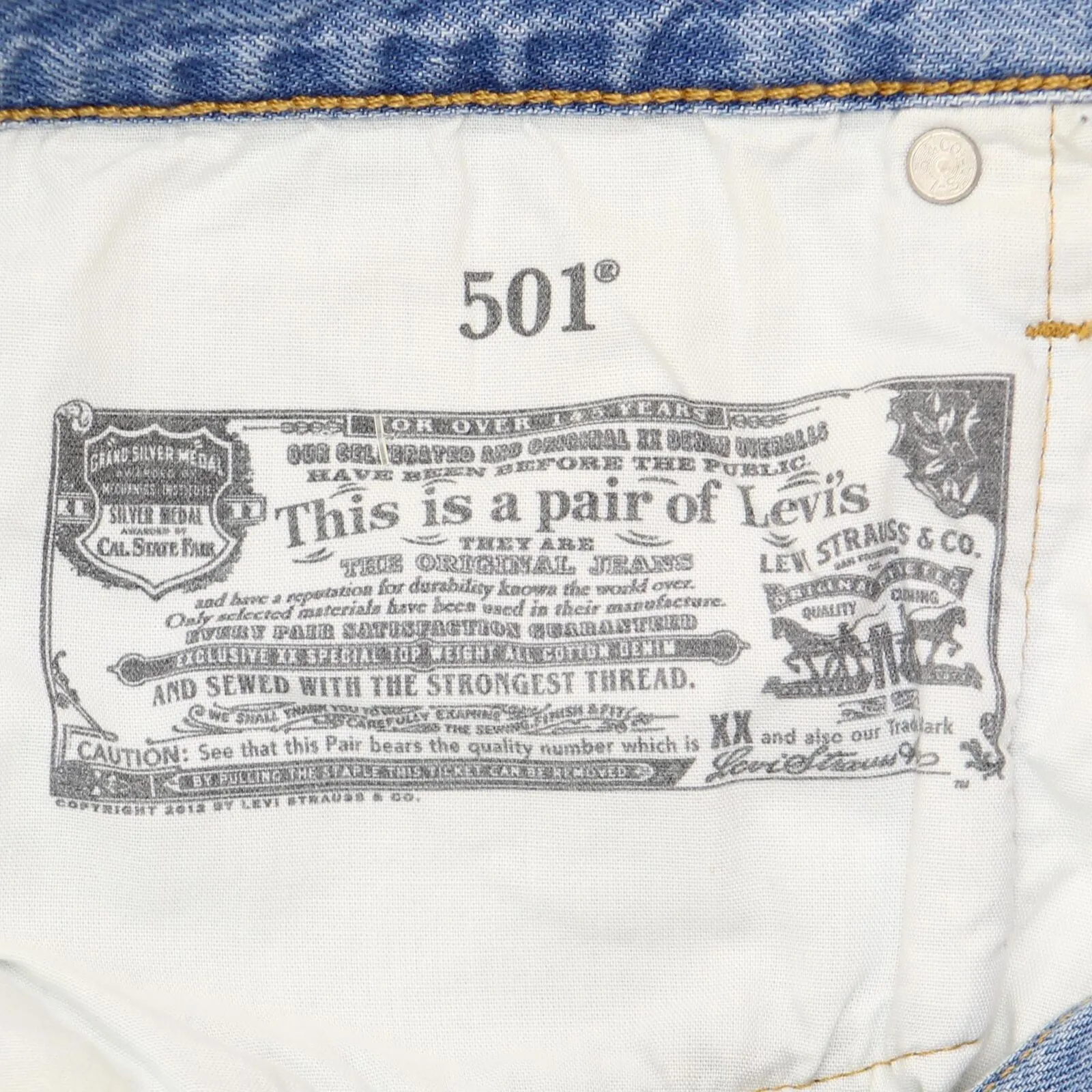 Levi's Women's 501 Original High-Rise Jean Shorts Sansome Straggler 32
