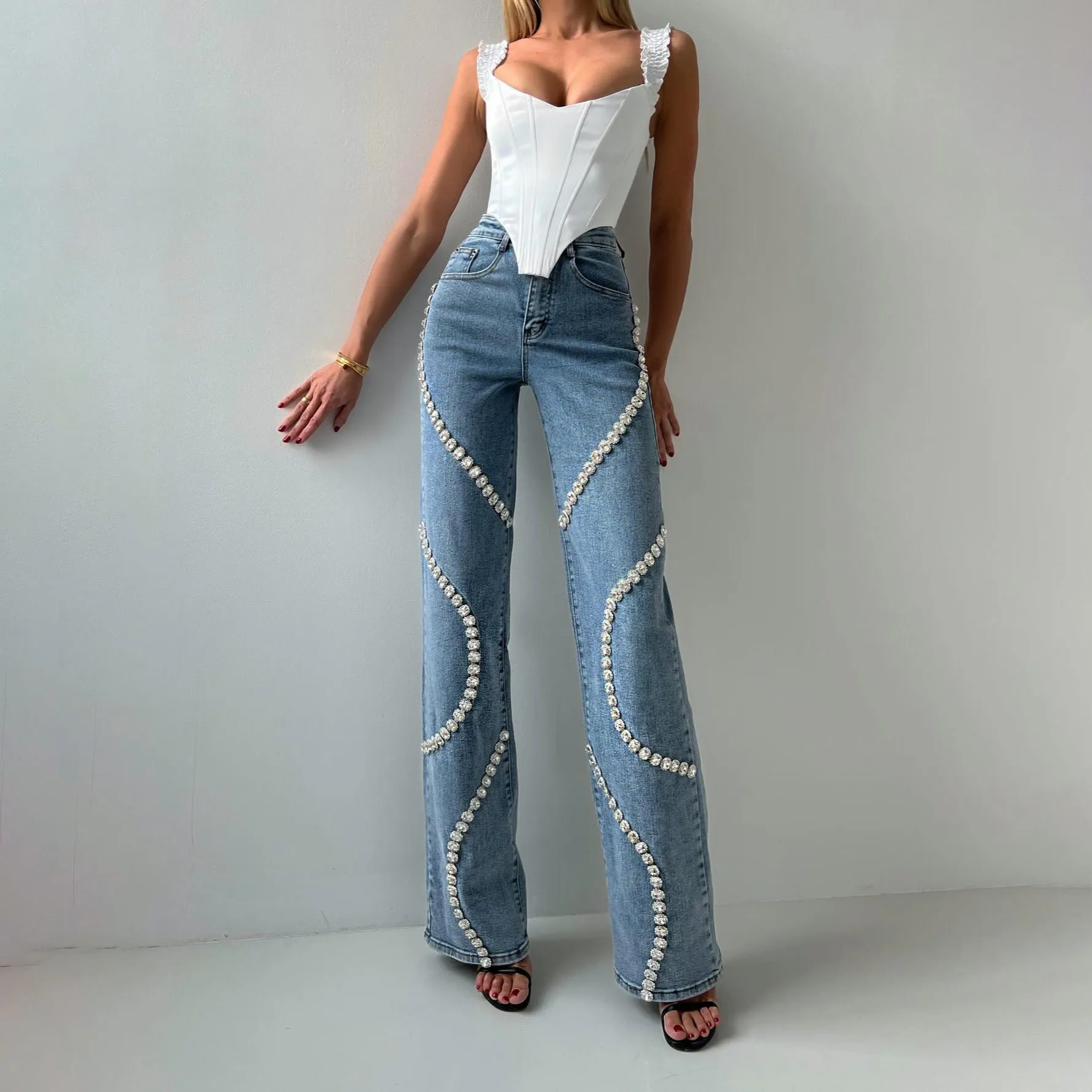 Loose Straight Leg Jeans – Fashionable Casual Pants with Rhinestone Denim Design for Women