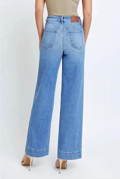 Nori Cuffed Jeans