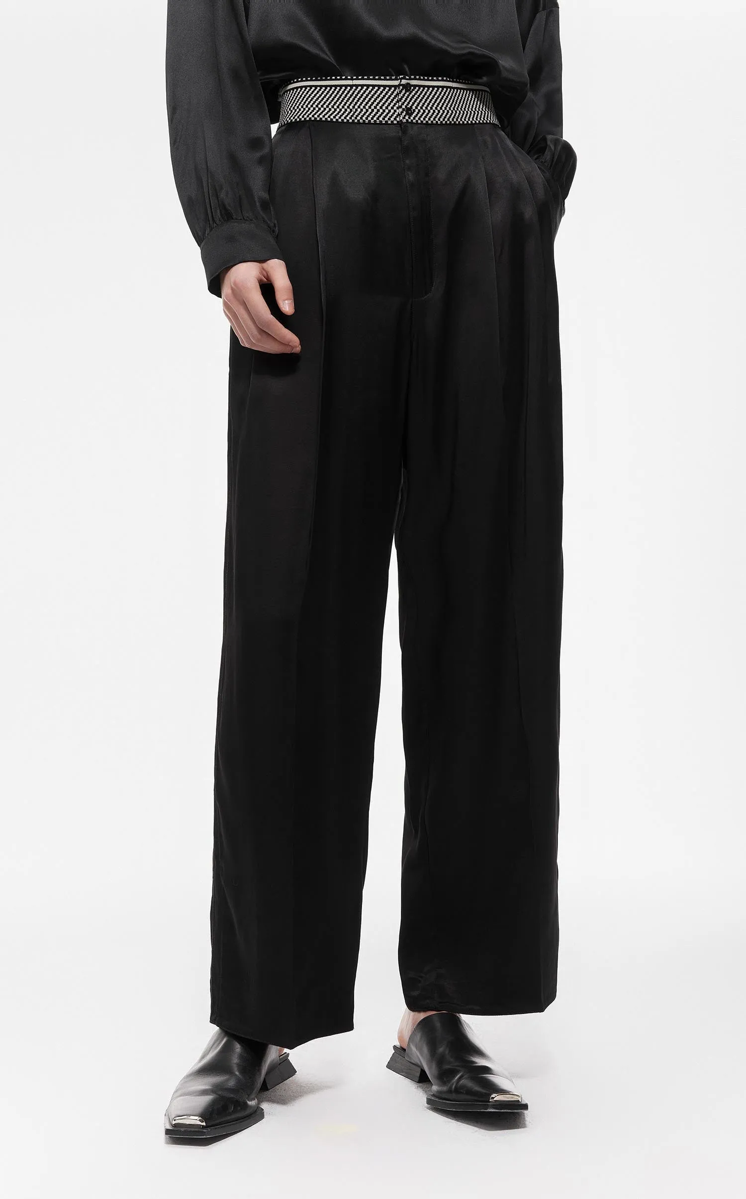 Pants / JNBY Silky Smooth High Rise Casual Trousers