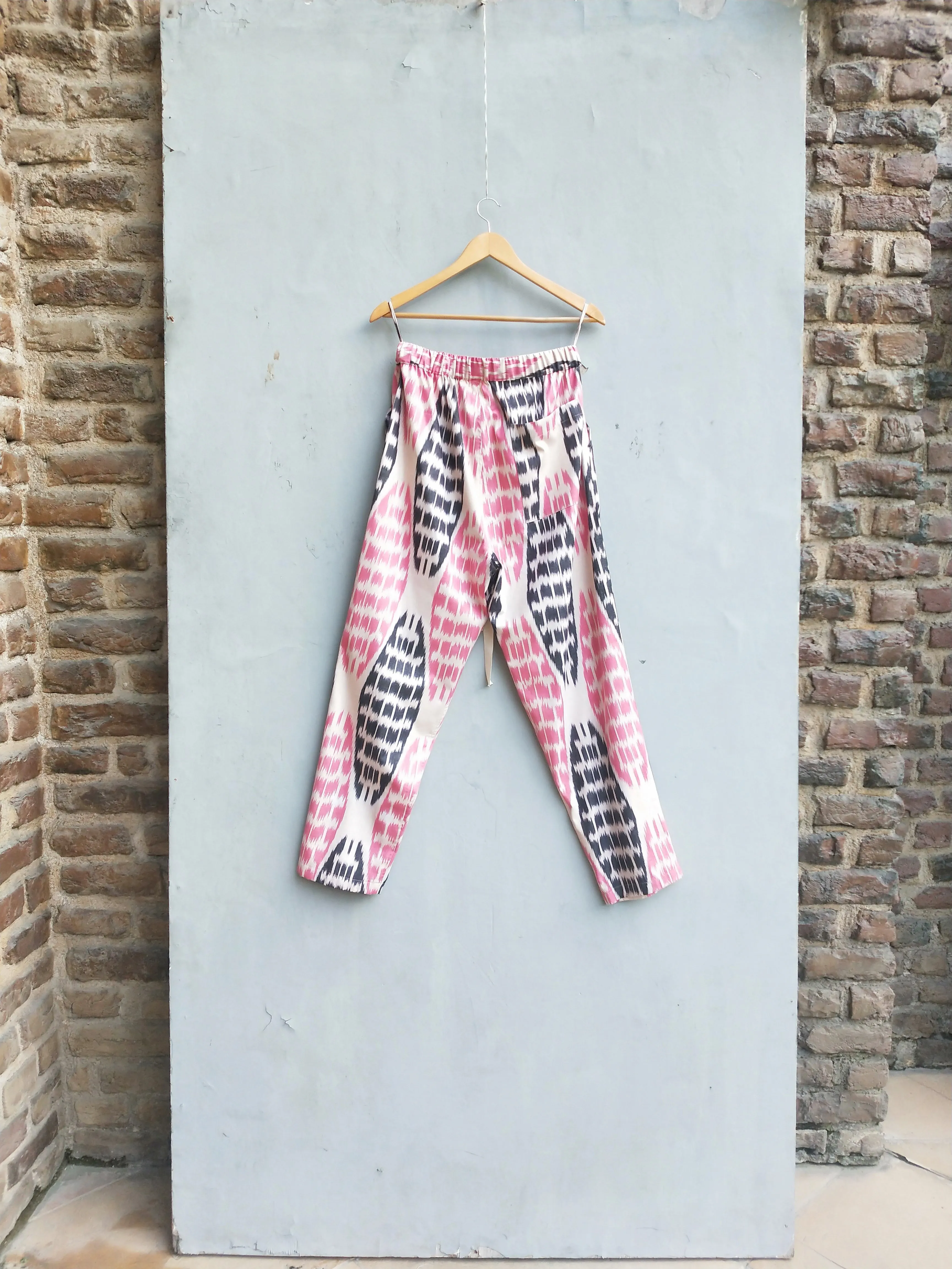 Summer Pants Duro Cotton Silk Ikat Fashion Edit Kai-26A Urvashi Kaur