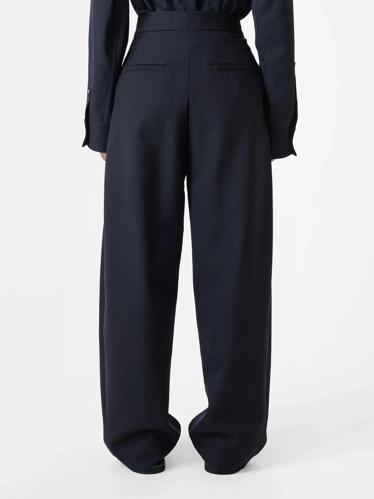 Vai - Deep Pleat Tailored Trousers - Darkest Navy